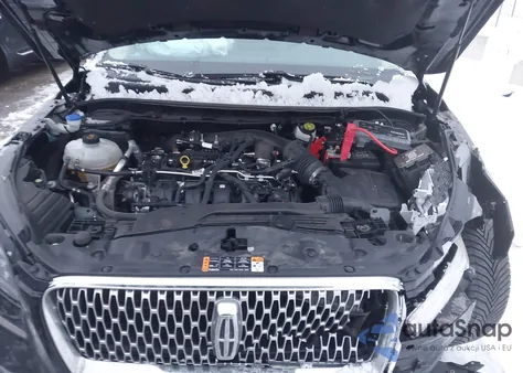 2021 Lincoln Corsair Standard z USA, uszkodzony, nr VIN 5LMCJ1D99MUL10342